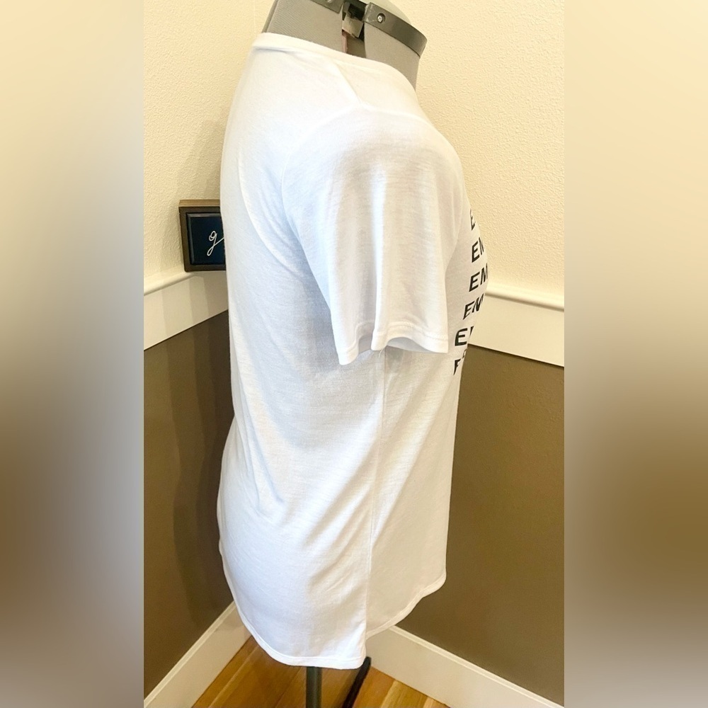 "Embrace Kindness" White Short Sleeve Graphic Tee XL Happiness T-shirt NWOT - Picture 3 of 6